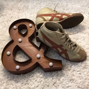 Vintage  Onitsuka Tiger MEXICO MID RUNNER